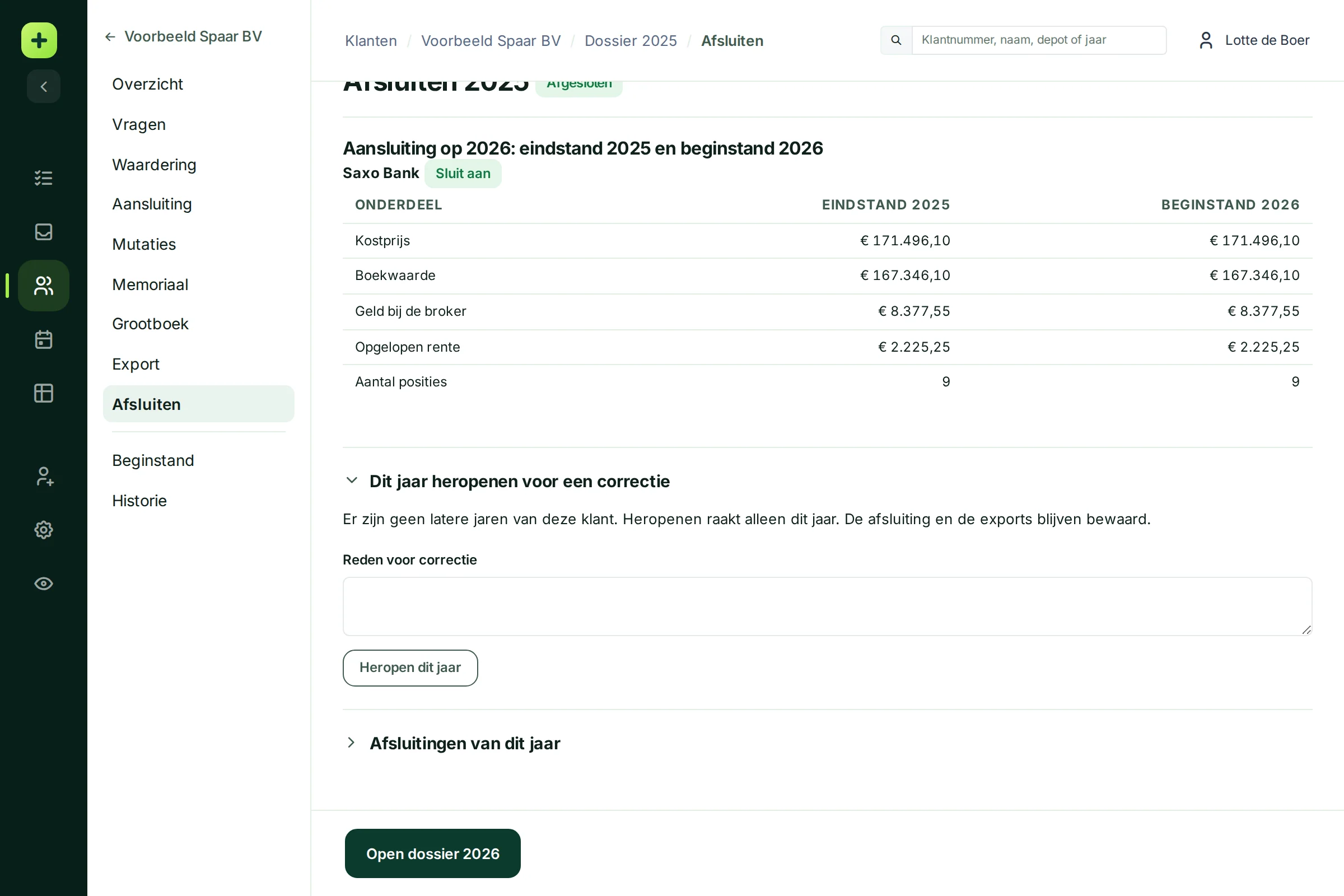 Het formulier om het jaar te heropenen met een veld voor de reden