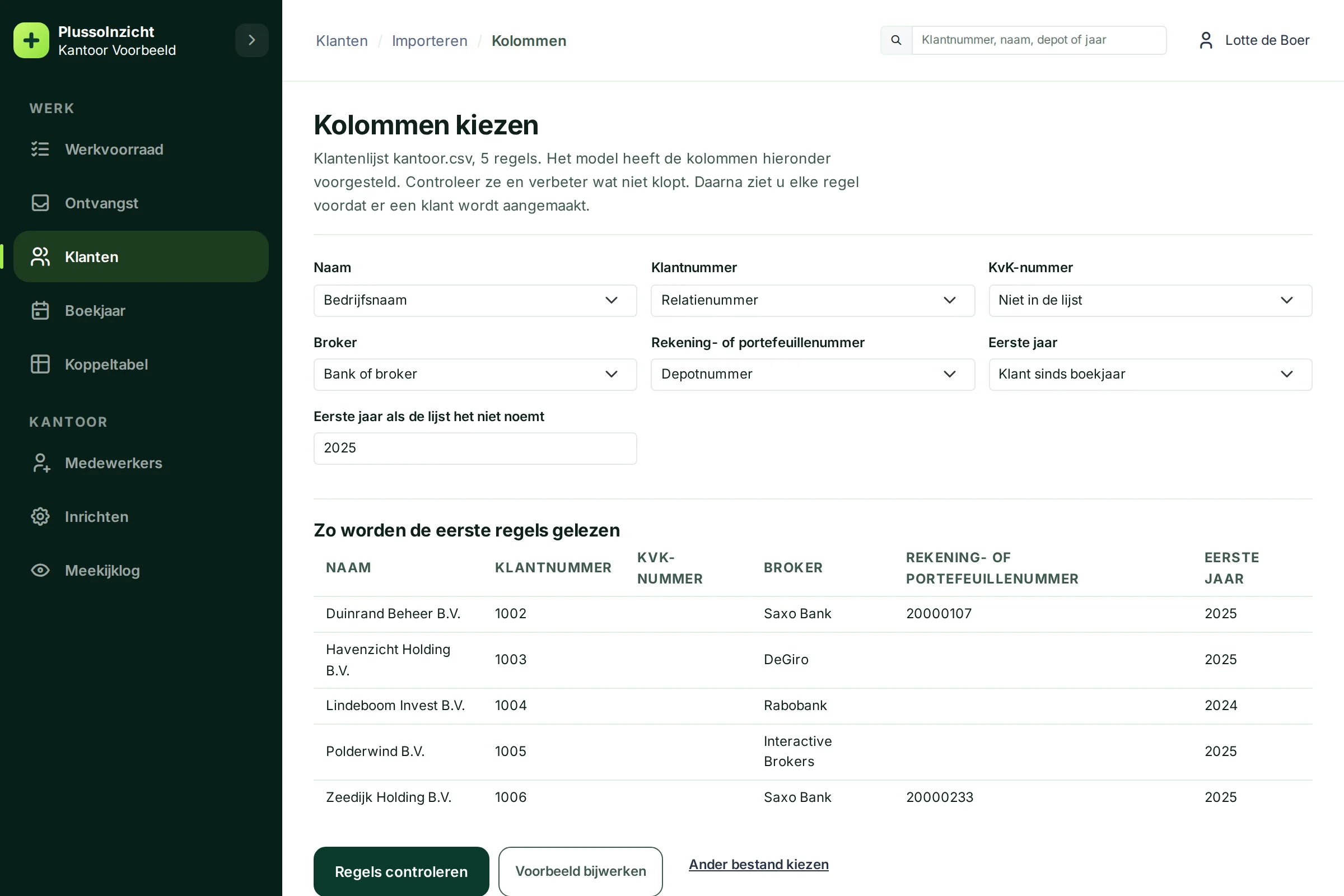 Het scherm Kolommen kiezen met per gegeven een kolom uit de lijst en eronder de eerste regels zoals ze worden gelezen