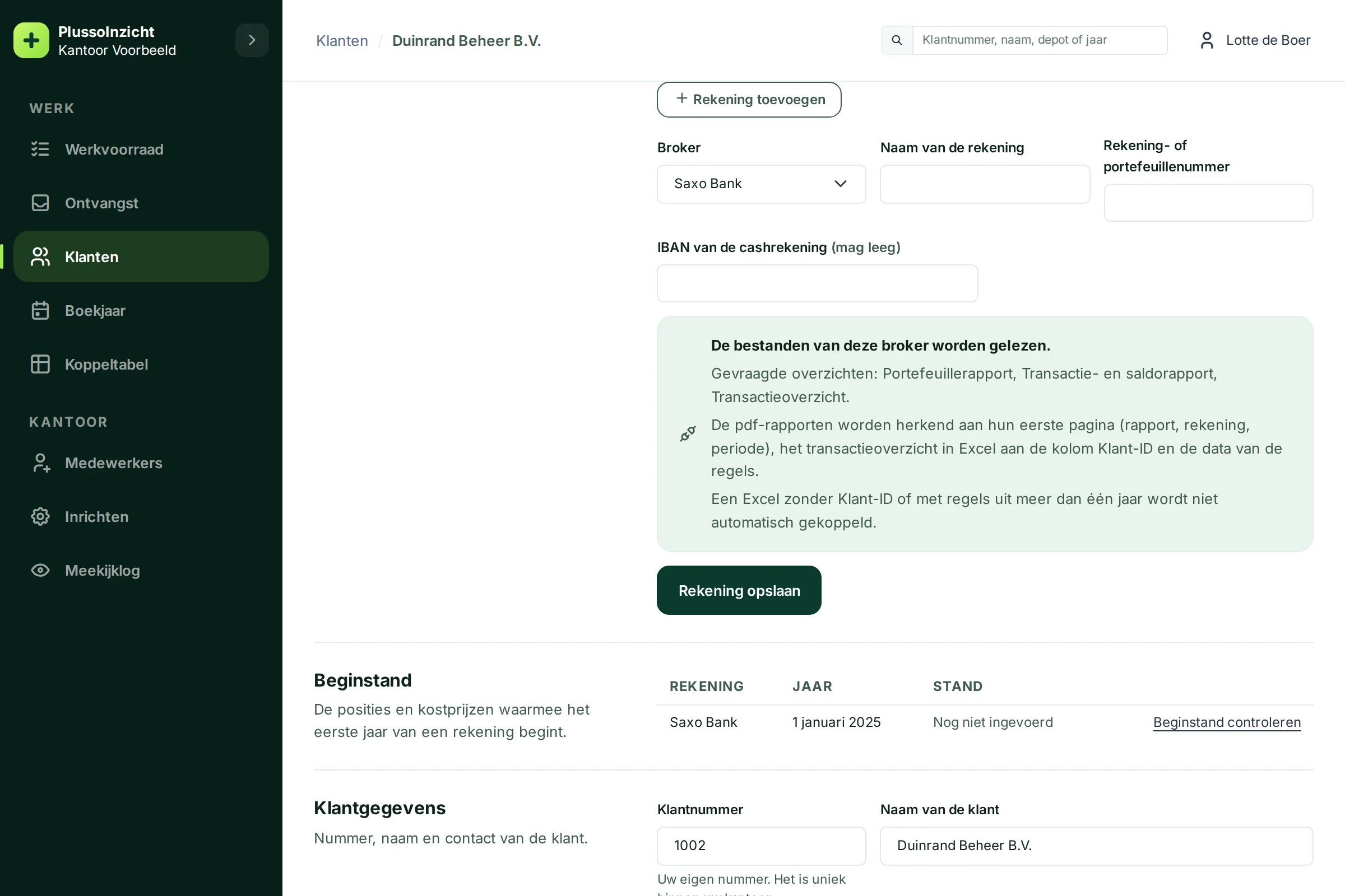 Het formulier Rekening toevoegen met broker Saxo Bank en de uitleg welke overzichten worden gelezen