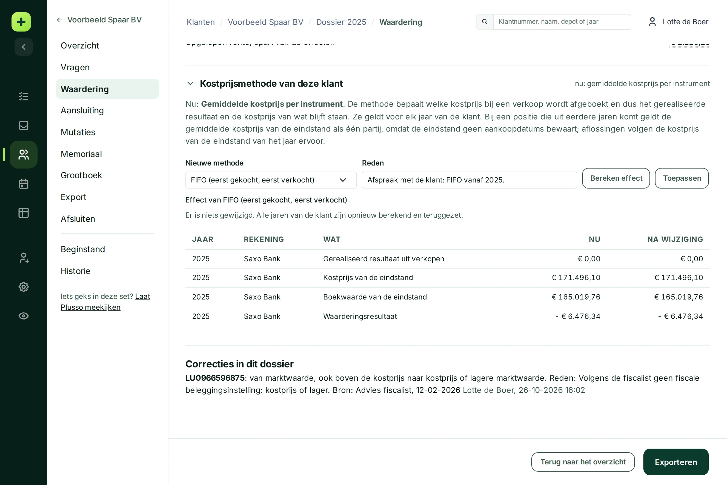 Het effect van FIFO in plaats van de gemiddelde kostprijs, met de nieuwe methode en de reden ingevuld